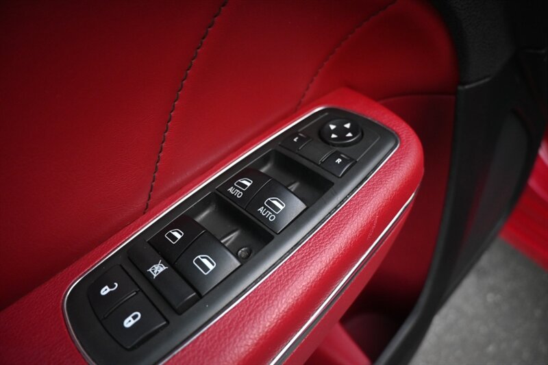 2013 Dodge Charger R/T Road and Track photo 21