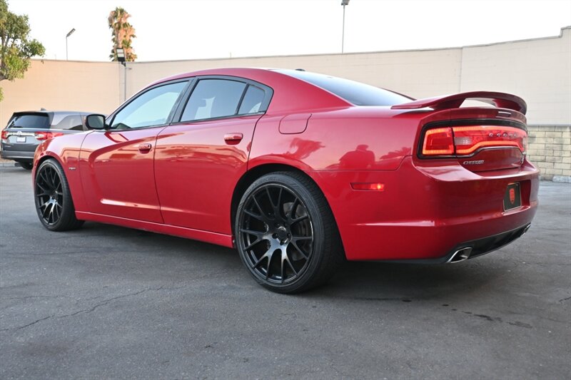 2013 Dodge Charger R/T Road and Track photo 9