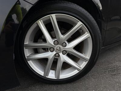 2015 Lexus CT 200h   - Photo 9 - Norwalk, CA 90650-2241