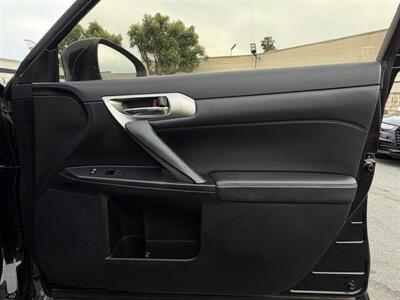 2015 Lexus CT 200h   - Photo 55 - Norwalk, CA 90650-2241