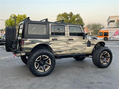 2017 Jeep Wrangler Unlimited Rubicon Recon   - Photo 14 - Norwalk, CA 90650-2241