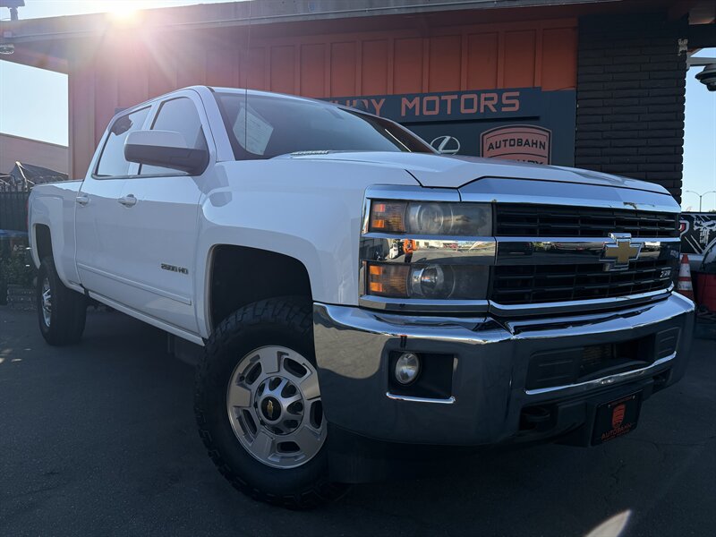 2016 Chevrolet Silverado 2500HD LT   - Photo 1 - Norwalk, CA 90650-2241