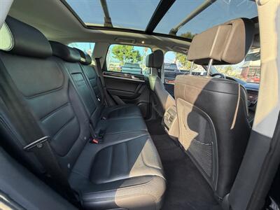 2012 Volkswagen Touareg Hybrid   - Photo 60 - Norwalk, CA 90650-2241