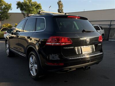 2012 Volkswagen Touareg Hybrid   - Photo 16 - Norwalk, CA 90650-2241