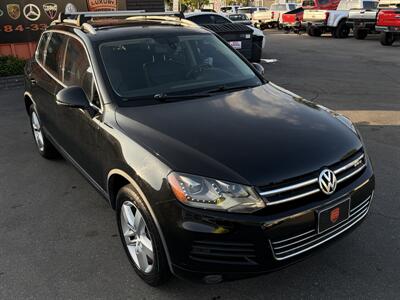 2012 Volkswagen Touareg Hybrid   - Photo 32 - Norwalk, CA 90650-2241