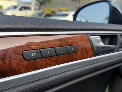 2012 Volkswagen Touareg Hybrid   - Photo 34 - Norwalk, CA 90650-2241