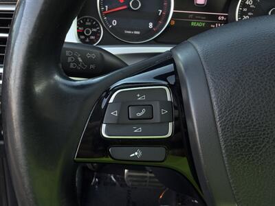 2012 Volkswagen Touareg Hybrid   - Photo 42 - Norwalk, CA 90650-2241