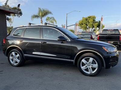 2012 Volkswagen Touareg Hybrid   - Photo 29 - Norwalk, CA 90650-2241