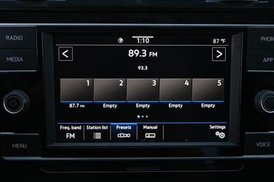 2021 Volkswagen Golf TSI   - Photo 31 - Norwalk, CA 90650-2241