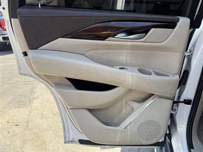 2016 Cadillac Escalade Luxury Collection   - Photo 29 - Norwalk, CA 90650-2241