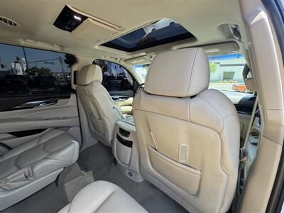 2016 Cadillac Escalade Luxury Collection   - Photo 41 - Norwalk, CA 90650-2241