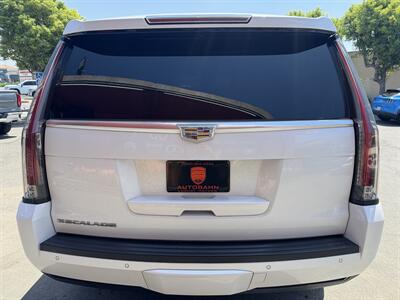 2016 Cadillac Escalade Luxury Collection   - Photo 12 - Norwalk, CA 90650-2241