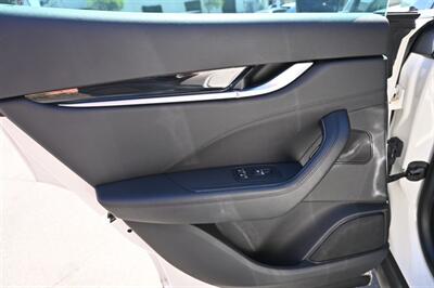 2020 Maserati Levante S   - Photo 38 - Norwalk, CA 90650-2241