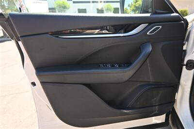 2020 Maserati Levante S   - Photo 18 - Norwalk, CA 90650-2241