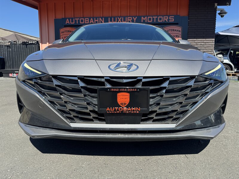 2022 Hyundai ELANTRA Hybrid Limited - Photo 5 - Norwalk, CA 90650-2241