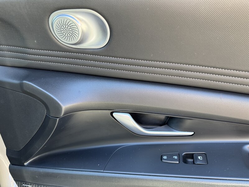 2022 Hyundai ELANTRA Hybrid Limited - Photo 41 - Norwalk, CA 90650-2241