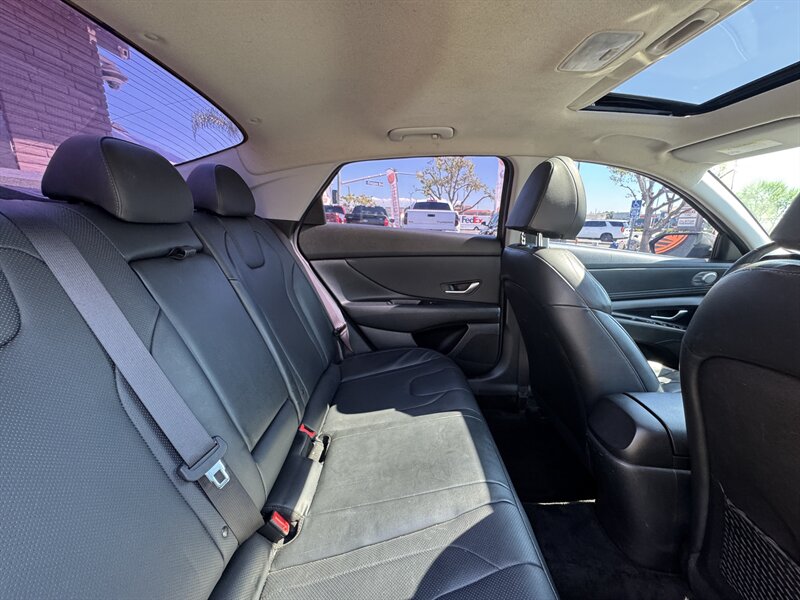 2022 Hyundai ELANTRA Hybrid Limited - Photo 38 - Norwalk, CA 90650-2241
