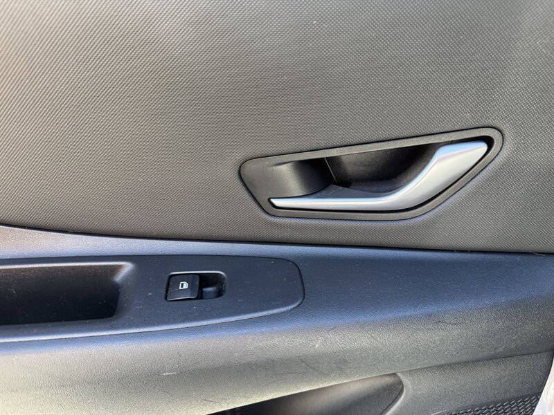 2022 Hyundai ELANTRA Hybrid Limited - Photo 27 - Norwalk, CA 90650-2241