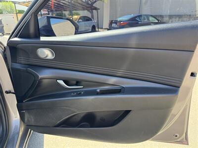 2022 Hyundai ELANTRA Hybrid Limited - Photo 40 - Norwalk, CA 90650-2241