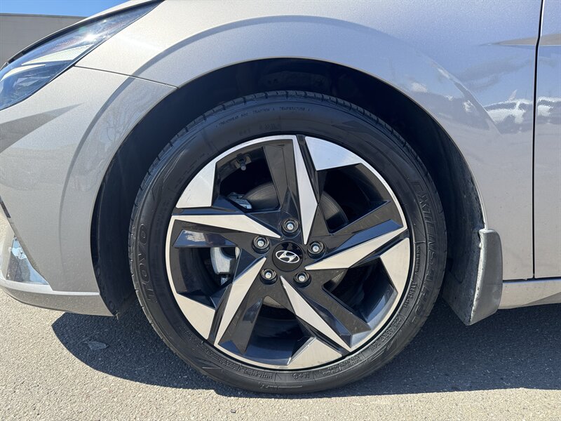 2022 Hyundai ELANTRA Hybrid Limited - Photo 7 - Norwalk, CA 90650-2241