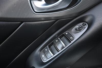2015 INFINITI Q50   - Photo 24 - Norwalk, CA 90650-2241