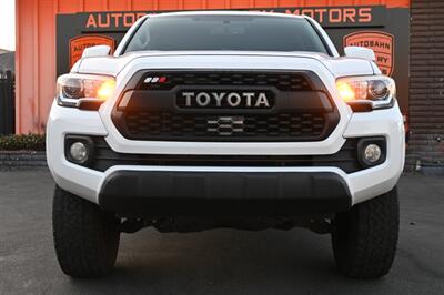 2017 Toyota Tacoma SR5 V6   - Photo 3 - Norwalk, CA 90650-2241