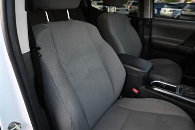 2017 Toyota Tacoma SR5 V6   - Photo 60 - Norwalk, CA 90650-2241
