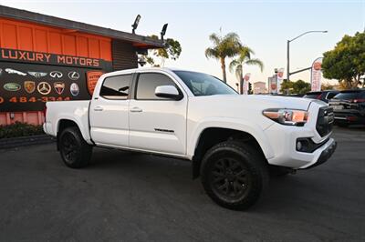 2017 Toyota Tacoma SR5 V6   - Photo 15 - Norwalk, CA 90650-2241