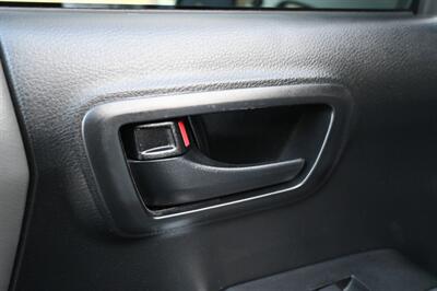 2017 Toyota Tacoma SR5 V6   - Photo 42 - Norwalk, CA 90650-2241