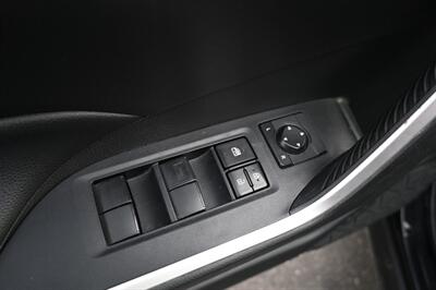 2020 Toyota RAV4 XLE - Photo 19 - Norwalk, CA 90650-2241