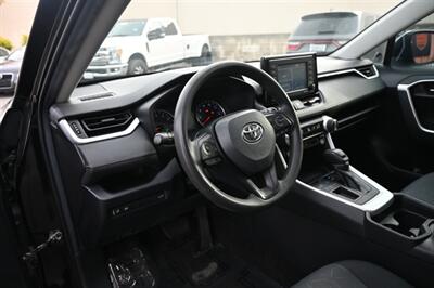 2020 Toyota RAV4 XLE - Photo 26 - Norwalk, CA 90650-2241