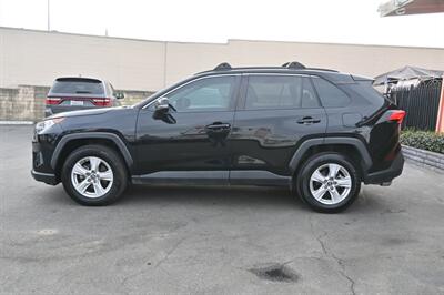 2020 Toyota RAV4 XLE - Photo 7 - Norwalk, CA 90650-2241