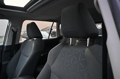 2020 Toyota RAV4 XLE - Photo 22 - Norwalk, CA 90650-2241