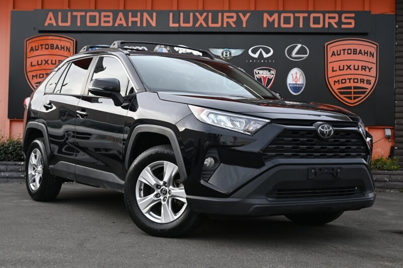2020 Toyota RAV4 XLE   - Photo 1 - Norwalk, CA 90650-2241