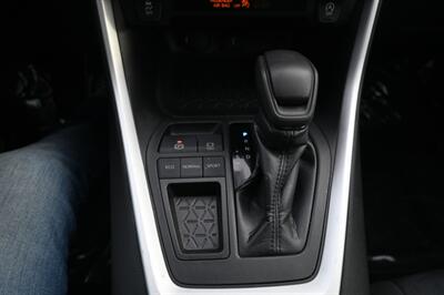 2020 Toyota RAV4 XLE - Photo 38 - Norwalk, CA 90650-2241