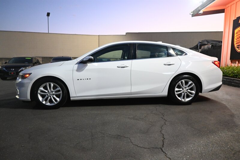 2016 Chevrolet Malibu Hybrid photo 7