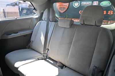 2015 Toyota Sienna LE 8-Passenger   - Photo 44 - Norwalk, CA 90650-2241