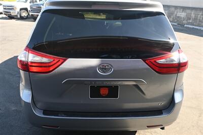 2015 Toyota Sienna LE 8-Passenger   - Photo 10 - Norwalk, CA 90650-2241