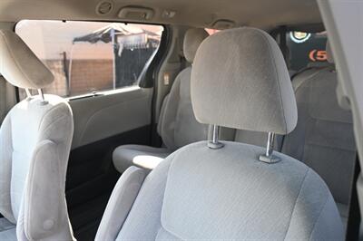 2015 Toyota Sienna LE 8-Passenger   - Photo 22 - Norwalk, CA 90650-2241