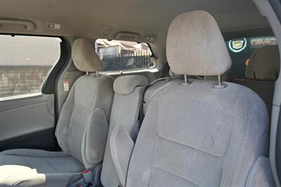 2015 Toyota Sienna LE 8-Passenger   - Photo 38 - Norwalk, CA 90650-2241