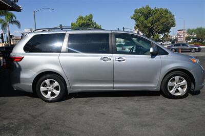 2015 Toyota Sienna LE 8-Passenger   - Photo 13 - Norwalk, CA 90650-2241