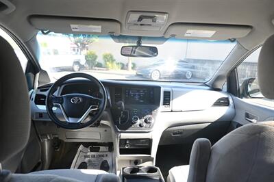 2015 Toyota Sienna LE 8-Passenger   - Photo 42 - Norwalk, CA 90650-2241