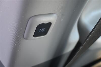 2015 Toyota Sienna LE 8-Passenger   - Photo 41 - Norwalk, CA 90650-2241