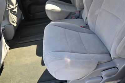 2015 Toyota Sienna LE 8-Passenger   - Photo 40 - Norwalk, CA 90650-2241