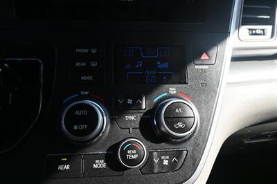 2015 Toyota Sienna LE 8-Passenger   - Photo 36 - Norwalk, CA 90650-2241