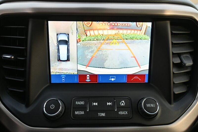 2017 Gmc Acadia Denali photo 33