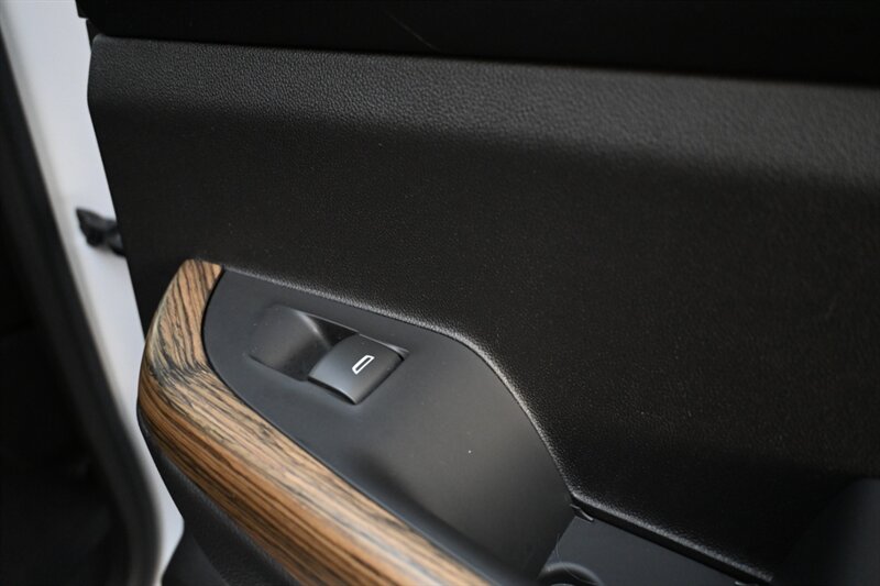 2017 Gmc Acadia Denali photo 49