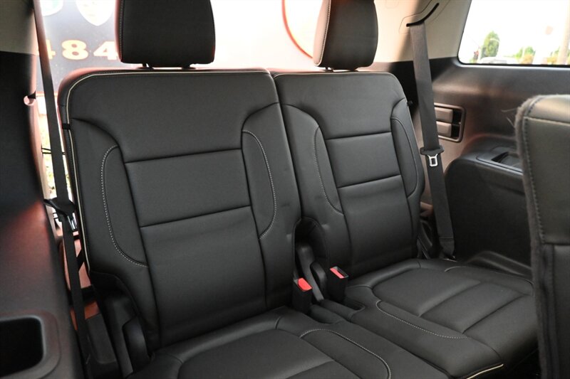 2017 Gmc Acadia Denali photo 53