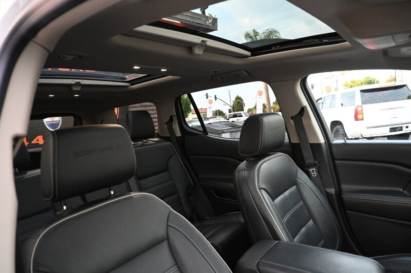 2017 Gmc Acadia Denali photo 61