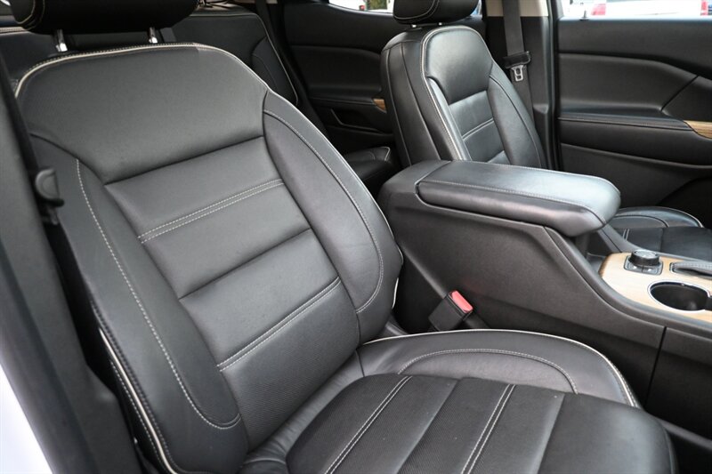 2017 Gmc Acadia Denali photo 59